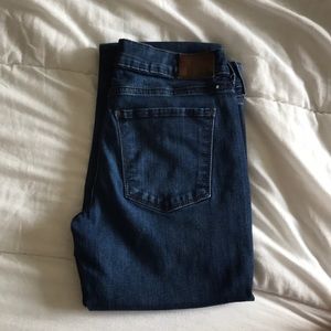 Size 2/26 Long Lucky Brand Denim Jeans